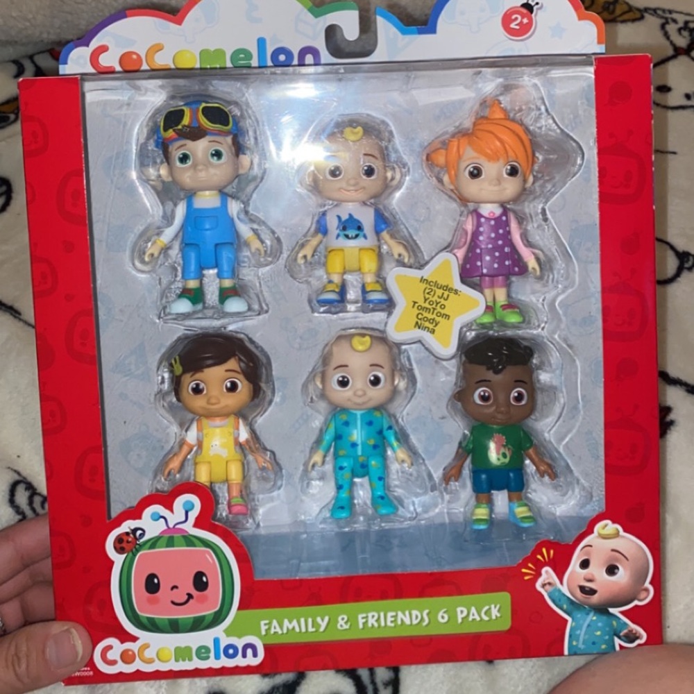Cocomelon Doll set